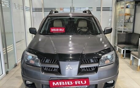 Mitsubishi Outlander III рестайлинг 3, 2006 год, 529 000 рублей, 2 фотография