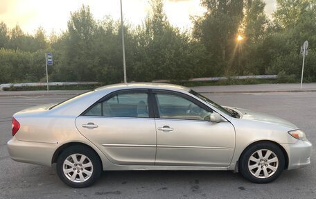 Toyota Camry V40, 2003 год, 630 000 рублей, 3 фотография