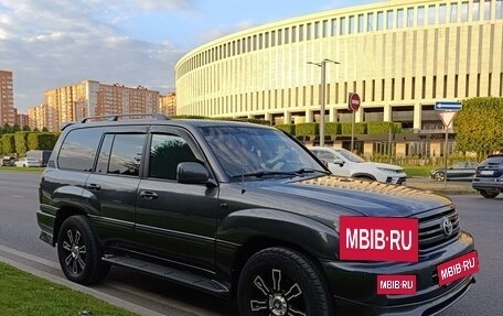 Toyota Land Cruiser 100 рестайлинг 2, 1999 год, 2 850 000 рублей, 2 фотография