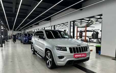 Jeep Grand Cherokee, 2013 год, 2 560 000 рублей, 2 фотография