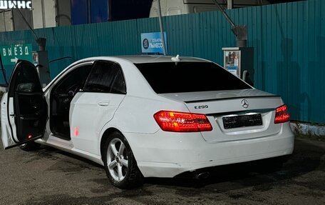 Mercedes-Benz E-Класс, 2012 год, 1 200 000 рублей, 4 фотография