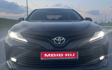 Toyota Camry, 2019 год, 2 фотография