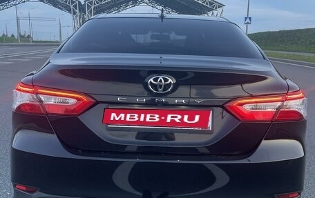 Toyota Camry, 2019 год, 12 фотография