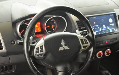 Mitsubishi Outlander III рестайлинг 3, 2008 год, 899 000 рублей, 8 фотография