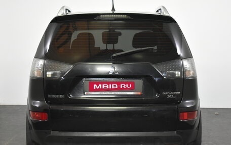 Mitsubishi Outlander III рестайлинг 3, 2008 год, 899 000 рублей, 5 фотография