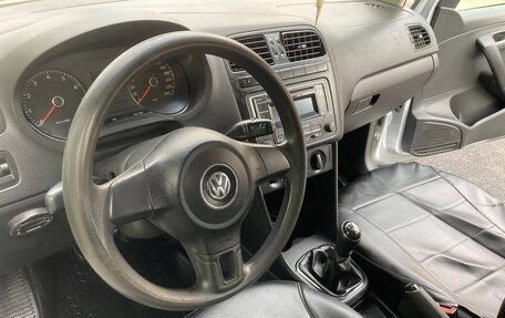 Volkswagen Polo VI (EU Market), 2013 год, 860 000 рублей, 8 фотография