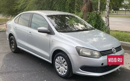 Volkswagen Polo VI (EU Market), 2013 год, 860 000 рублей, 4 фотография