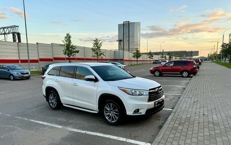 Toyota Highlander III, 2014 год, 3 500 000 рублей, 3 фотография