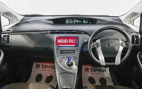 Toyota Prius, 2013 год, 1 487 000 рублей, 6 фотография