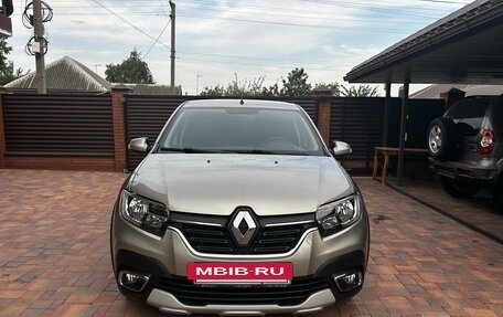 Renault Logan II, 2019 год, 3 фотография