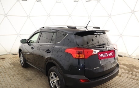 Toyota RAV4, 2015 год, 2 280 000 рублей, 5 фотография