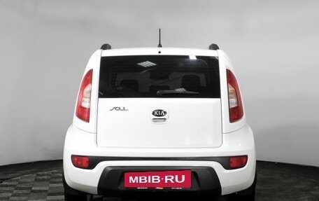 KIA Soul II рестайлинг, 2013 год, 890 000 рублей, 6 фотография