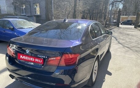 BMW 5 серия, 2012 год, 1 600 000 рублей, 8 фотография