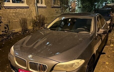 BMW 5 серия, 2012 год, 1 600 000 рублей, 3 фотография