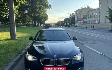 BMW 5 серия, 2012 год, 1 600 000 рублей, 26 фотография