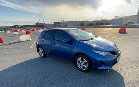 Toyota Auris II, 2014 год, 1 280 000 рублей, 3 фотография