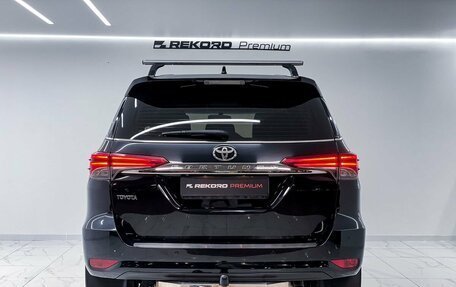 Toyota Fortuner II, 2017 год, 3 899 000 рублей, 9 фотография