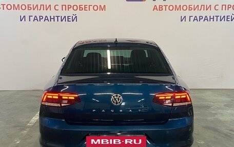 Volkswagen Passat B8 рестайлинг, 2020 год, 4 фотография