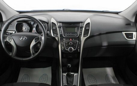 Hyundai i30 II рестайлинг, 2012 год, 1 310 000 рублей, 11 фотография