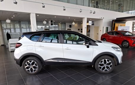 Renault Kaptur I рестайлинг, 2019 год, 4 фотография