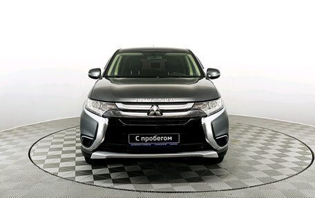 Mitsubishi Outlander III рестайлинг 3, 2016 год, 1 950 000 рублей, 2 фотография