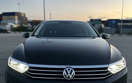 Volkswagen Passat B8 рестайлинг, 2018 год, 2 200 000 рублей, 2 фотография