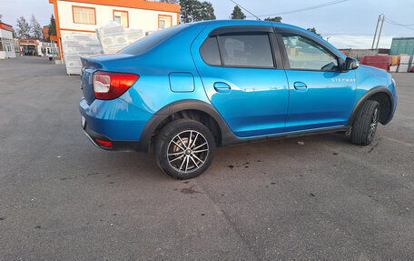 Renault Logan II, 2019 год, 1 400 000 рублей, 13 фотография