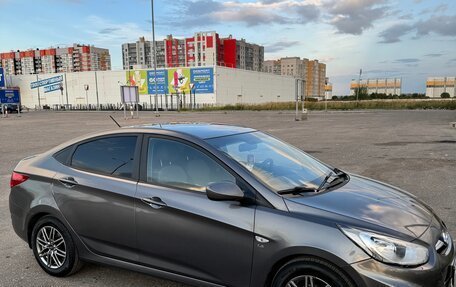 Hyundai Solaris II рестайлинг, 2013 год, 2 фотография