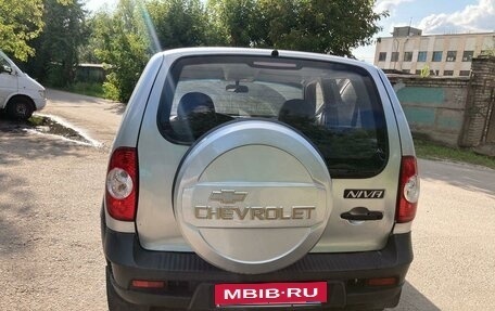 Chevrolet Niva I рестайлинг, 2011 год, 525 000 рублей, 3 фотография