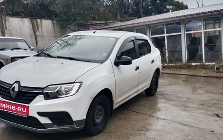 Renault Logan II, 2019 год, 1 200 000 рублей, 2 фотография