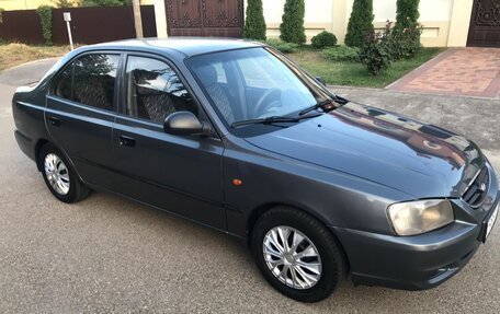 Hyundai Accent II, 2005 год, 8 фотография