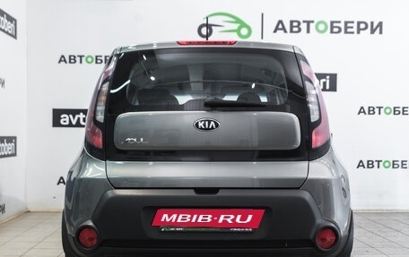 KIA Soul II рестайлинг, 2015 год, 4 фотография