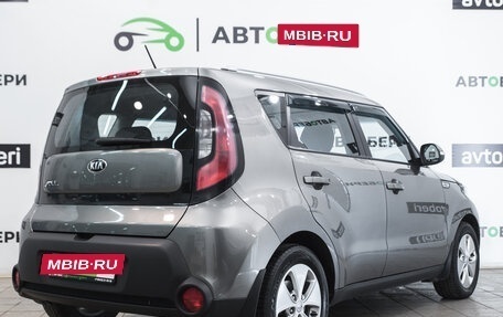 KIA Soul II рестайлинг, 2015 год, 5 фотография