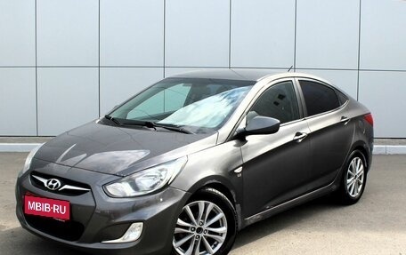 Hyundai Solaris II рестайлинг, 2011 год, 740 000 рублей, 1 фотография