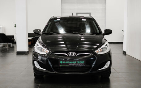 Hyundai Solaris II рестайлинг, 2013 год, 850 000 рублей, 2 фотография