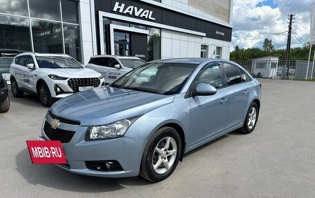 Chevrolet Cruze II, 2010 год, 10 фотография