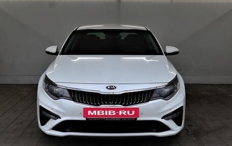 KIA Optima IV, 2018 год, 1 980 000 рублей, 2 фотография