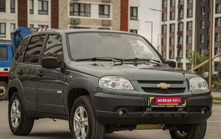 Chevrolet Niva I рестайлинг, 2011 год, 506 000 рублей, 1 фотография