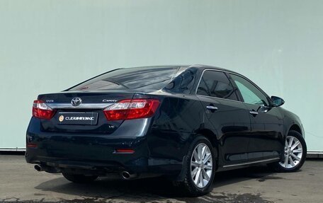 Toyota Camry, 2011 год, 1 899 000 рублей, 4 фотография