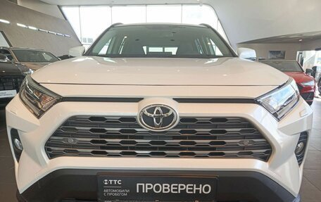 Toyota RAV4, 2021 год, 4 569 000 рублей, 2 фотография