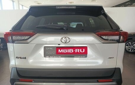 Toyota RAV4, 2021 год, 4 569 000 рублей, 6 фотография