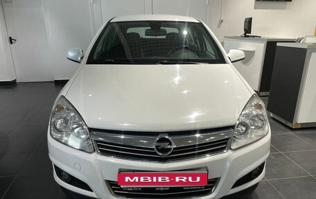 Opel Astra H, 2012 год, 765 000 рублей, 2 фотография