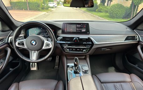 BMW 5 серия, 2019 год, 7 500 000 рублей, 16 фотография