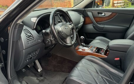 Infiniti FX II, 2012 год, 2 550 000 рублей, 10 фотография