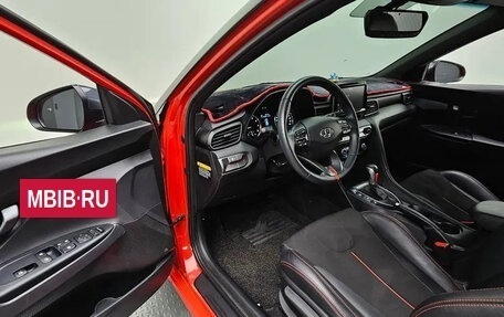 Hyundai Veloster II, 2020 год, 1 550 000 рублей, 8 фотография