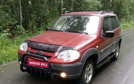 Chevrolet Niva I рестайлинг, 2011 год, 470 000 рублей, 1 фотография