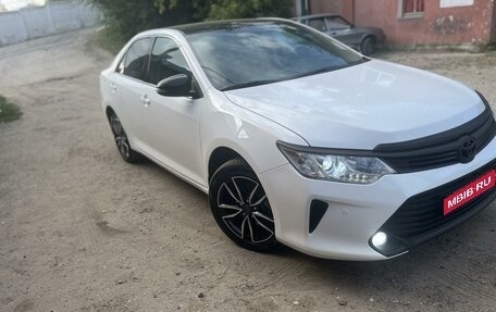 Toyota Camry, 2015 год, 2 040 000 рублей, 1 фотография