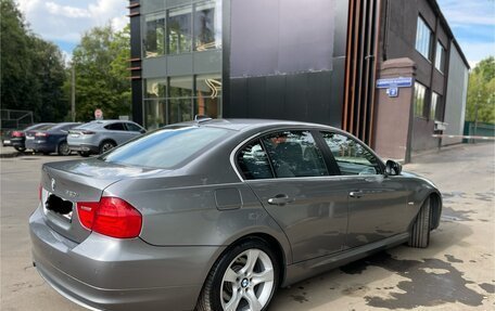 BMW 3 серия, 2011 год, 1 600 000 рублей, 3 фотография