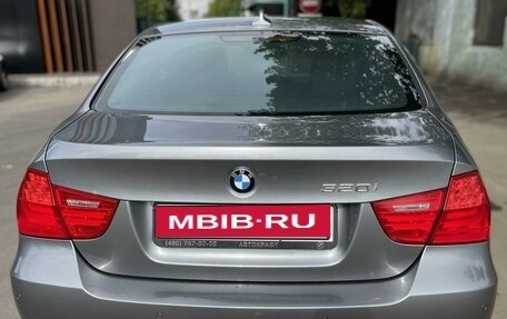 BMW 3 серия, 2011 год, 1 600 000 рублей, 4 фотография