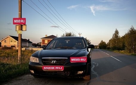 Hyundai Sonata VI, 2007 год, 800 000 рублей, 1 фотография